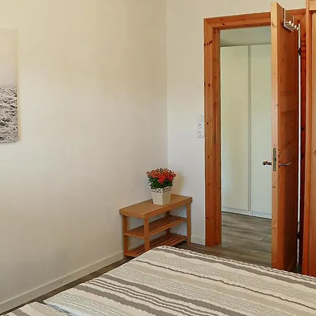 Awesome In Spitze * فريدريتشكوغ-سبيتز